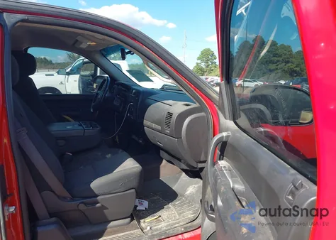 2013 Chevrolet Silverado 1500 Lt z USA, uszkodzony, nr VIN 1GCRKSE76DZ271911